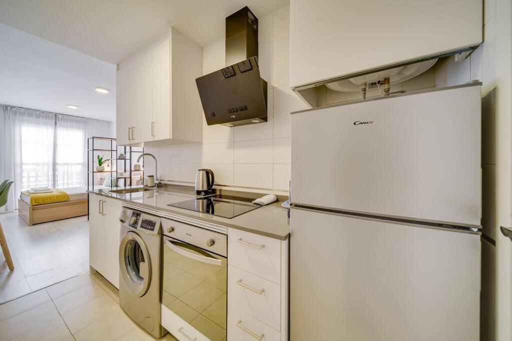 Sophisticated Studio In The Center Of Малага Екстер'єр фото